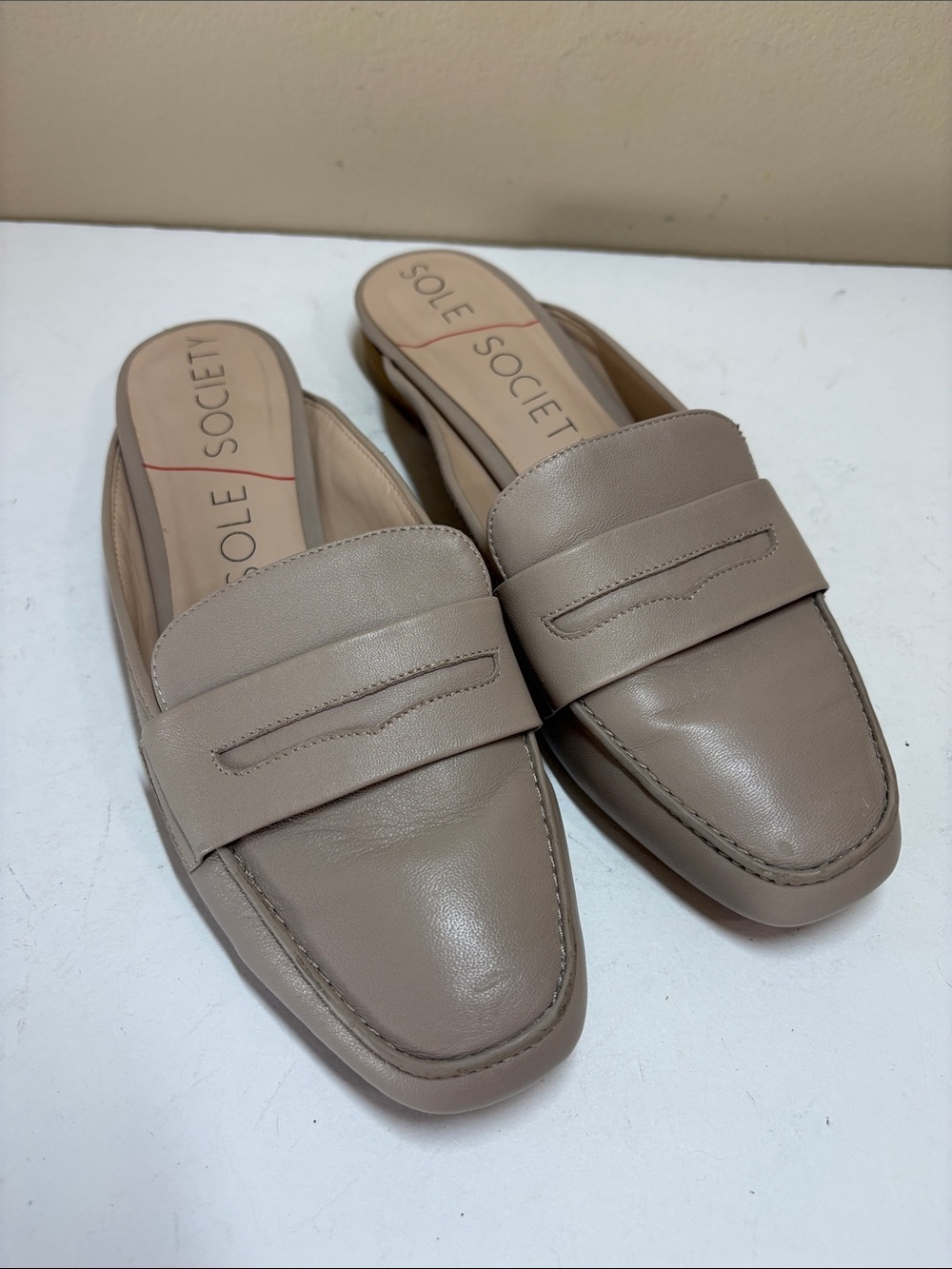 Sole Society Frida Leather Slip-On Mule Loafers in Stone, 8